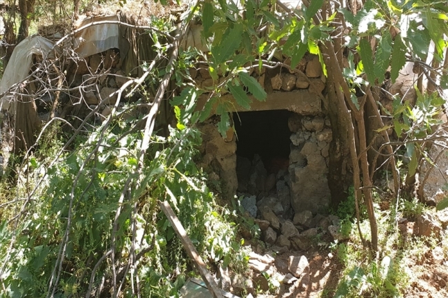 Pençe Harekatı'nda 100 mağara ve sığınak imha edildi